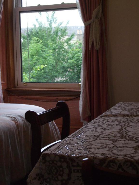Swan Lake Guest House Edinburgh Pokoj fotografie